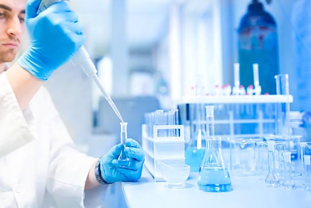 Vantagens de Usar Bomba Peristáltica no Laboratório